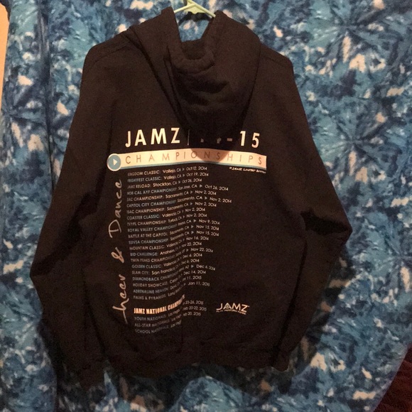 Pullover jacket - Picture 2 of 2